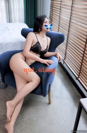 Quỳnh Mom Cm – ảnh