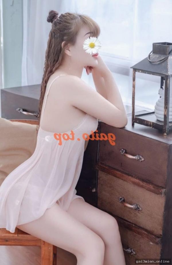 Lan Phương Vòng – Mông cong, biết chiều – Hú ngay – Củ Chi, Sài Gòn – ảnh 5