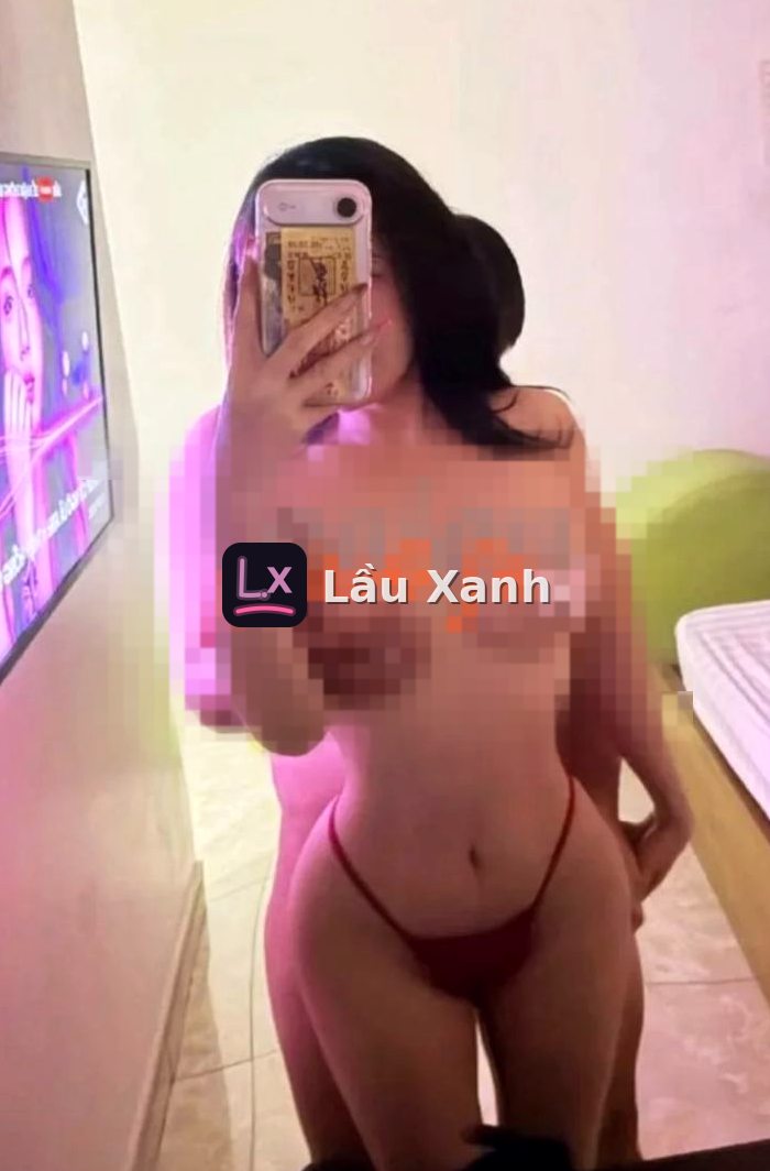Thuỷ Tiên – gái gọi Quận 8