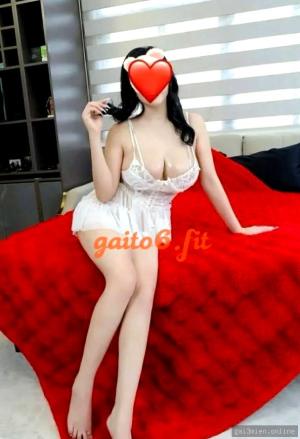 Ngọc Bích Người – gái gọi Quận 12