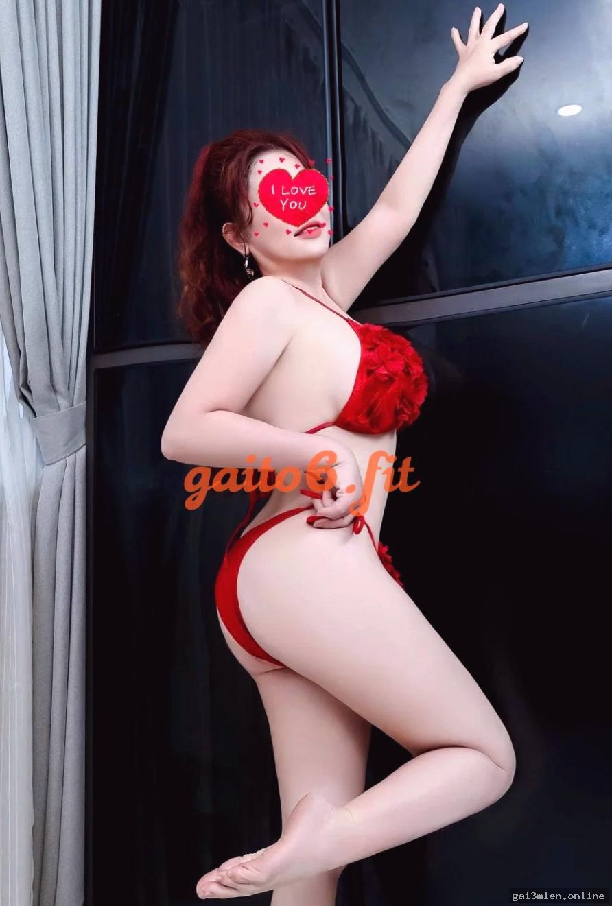 Vy Nguyễn – Sexy, biết chiều – Hú ngay – Quận 8, Sài Gòn – ảnh 2