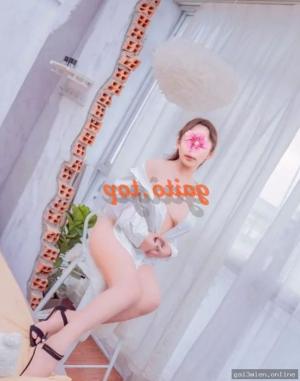 Huyền Anh – ảnh