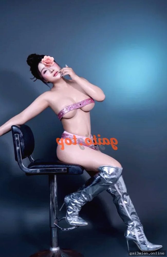 May – gái gọi Bình Thạnh