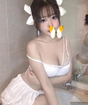 Khánh Linh – ảnh